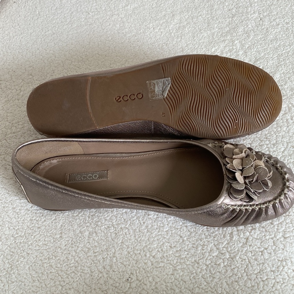 Ecco leather flats, size: 10 M - Picture 3 of 3